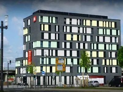 Meininger Frankfurt/main Messe 酒店