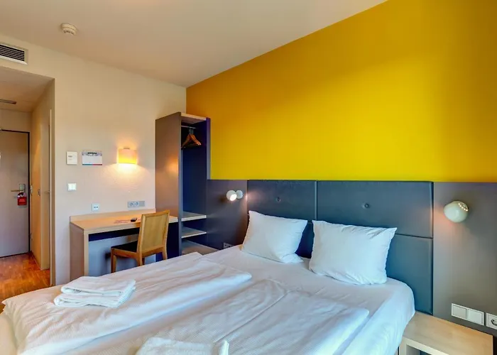 Meininger Frankfurt/main Messe 酒店 3*