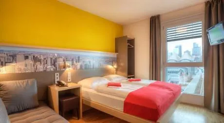 酒店 Meininger Frankfurt/main Messe 美因河畔法兰克福